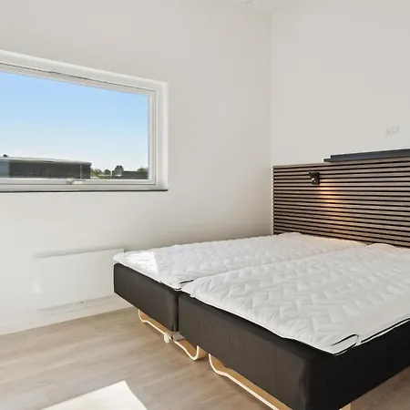 Luxurious In With Sauna Feriehus