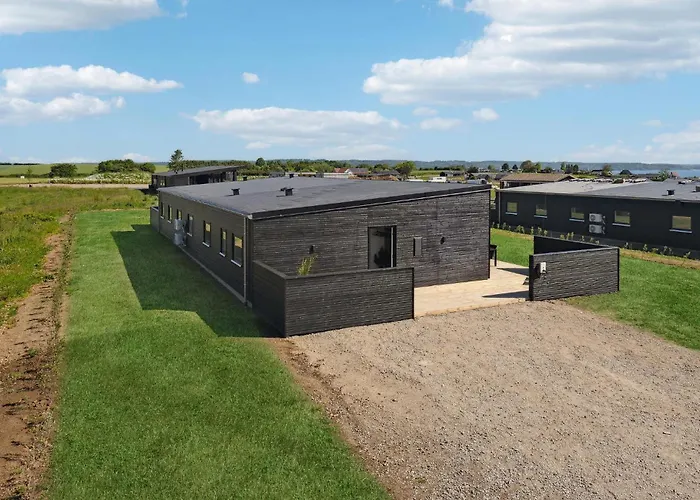 Luxurious In With Sauna *