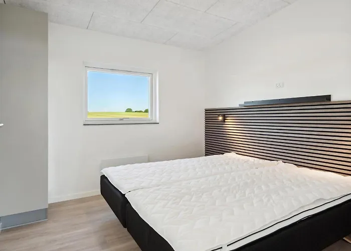 Luxurious In With Sauna Ferienhaus *